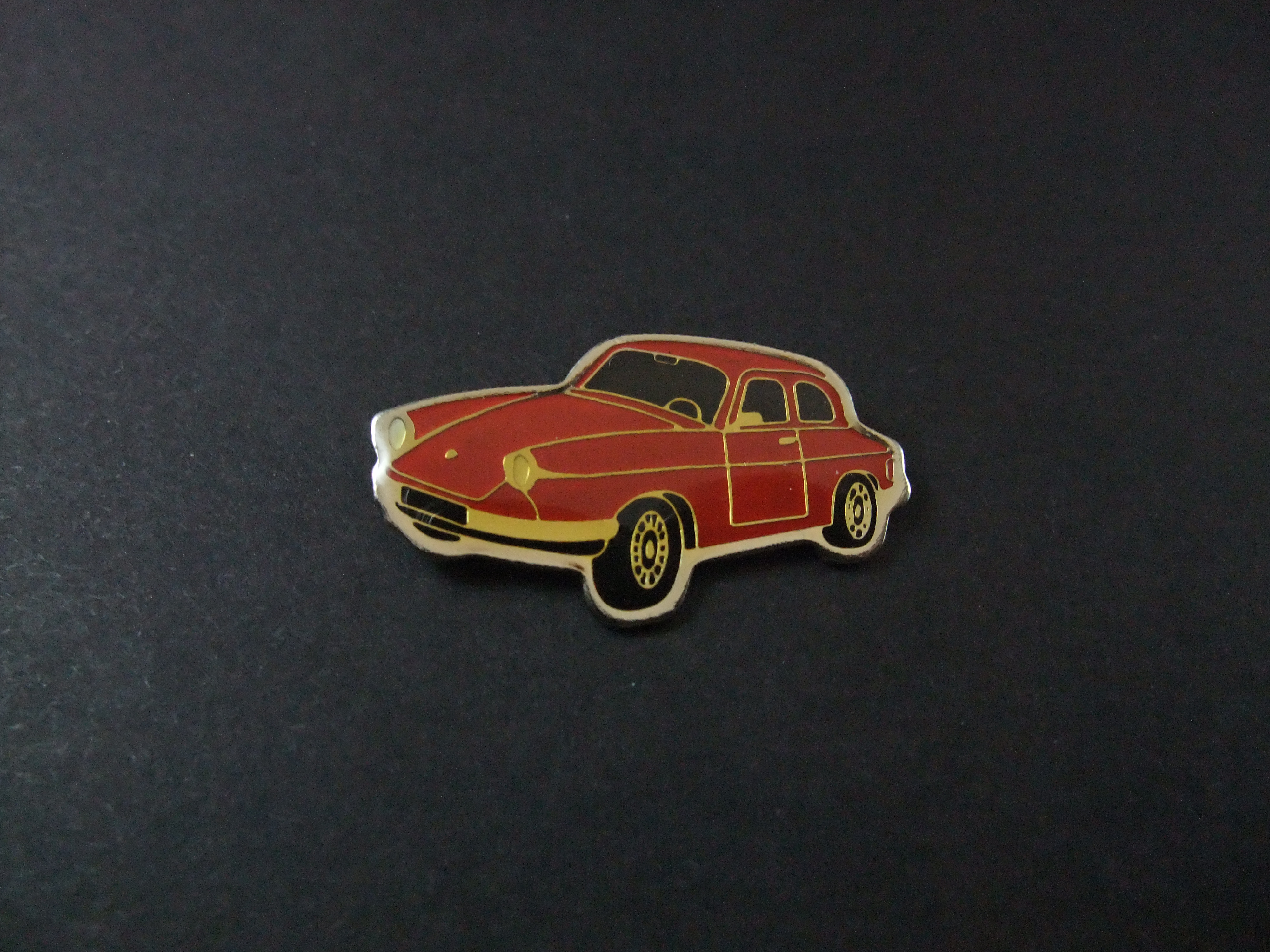Panhard PL  17 ( Franse auto) 1963, rood, zwarte ramen